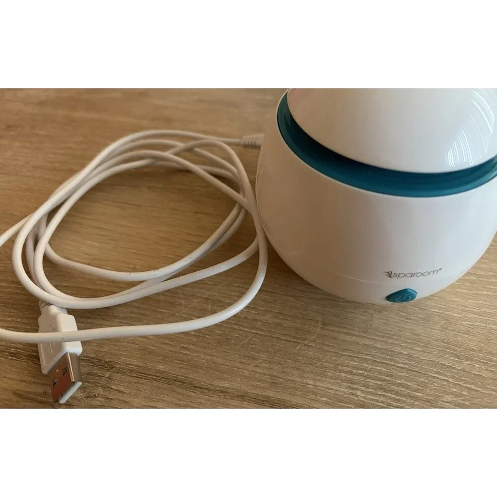 Sparoom Essential Oil Diffuser Barely Used White And Green Color Medium Size